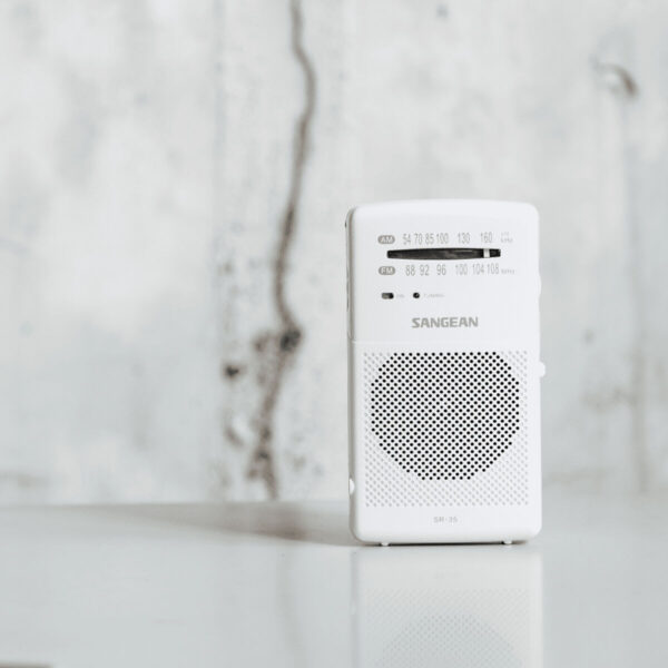 Radio Sangean SR35W BLANCO Blanco - Imagen 3