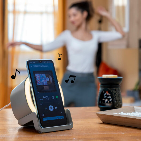 Altavoz Cargador Inalámbrico con LED Souwis InnovaGoods - Imagen 6