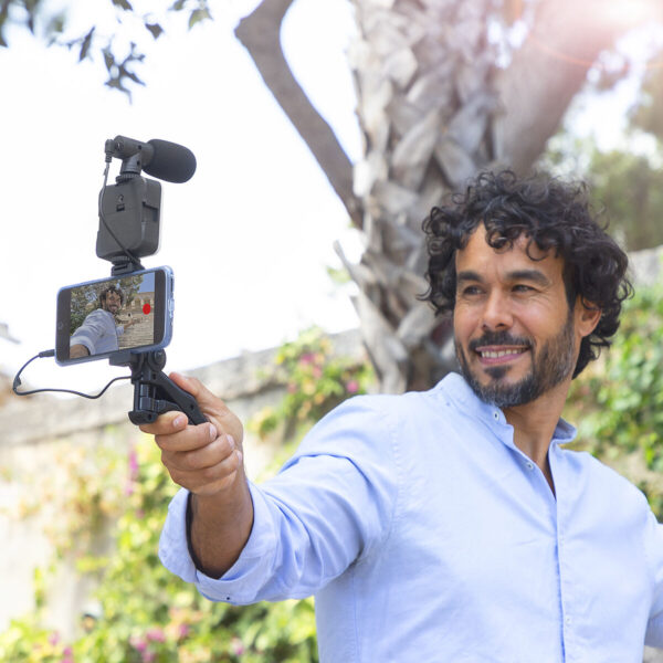 Kit Vlogging con Luz, Micrófono y Mando Plodni InnovaGoods 6 Piezas - Imagen 3