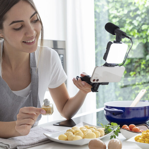 Kit Vlogging con Luz, Micrófono y Mando Plodni InnovaGoods 6 Piezas - Imagen 5
